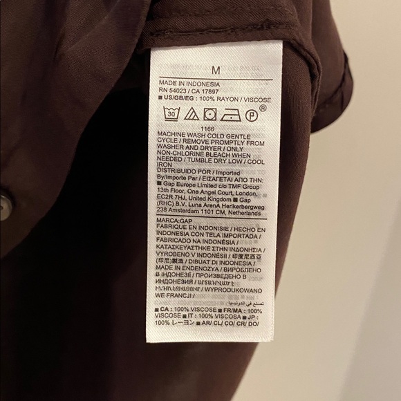 GAP - Picture 3 of 7